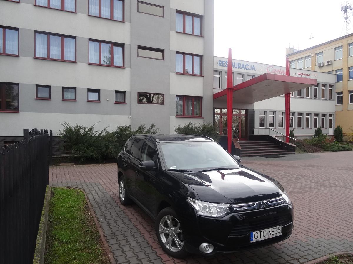Carina Hotel Tczew Exterior foto